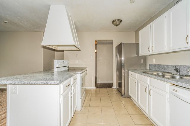 6403 Redwood Lane, Rowlett, TX 75089