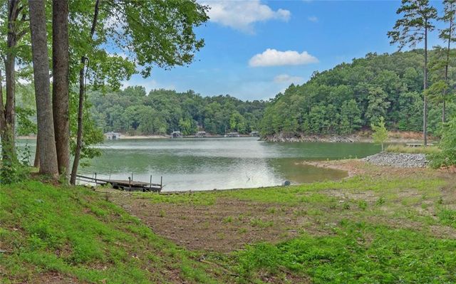 4593 T Moore Road, Oakwood, GA 30566