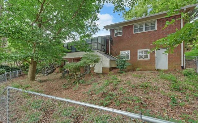 4593 T Moore Road, Oakwood, GA 30566