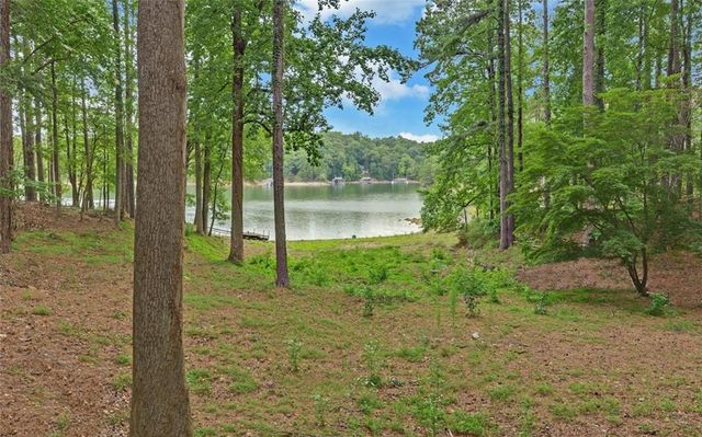 4593 T Moore Road, Oakwood, GA 30566