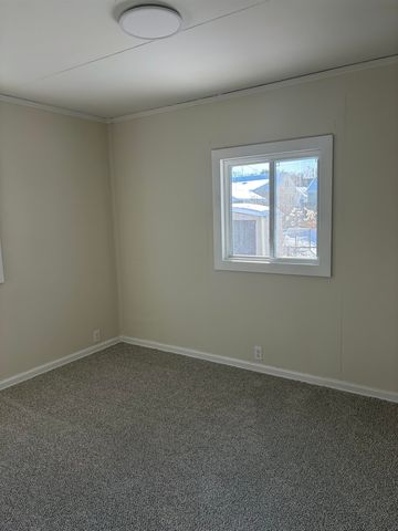 1934 E BOWMAN Street, South Bend, IN 46613