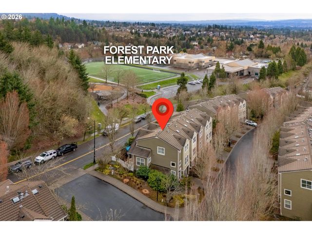 2886 Nw KENNEDY Ct, Portland, OR 97229