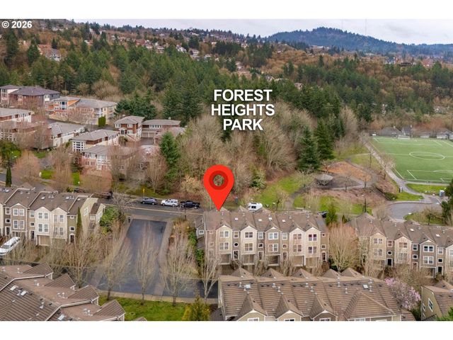 2886 Nw KENNEDY Ct, Portland, OR 97229