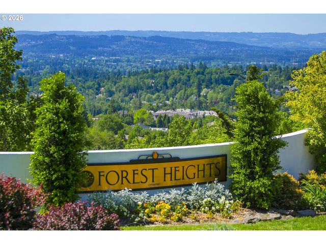 2886 Nw KENNEDY Ct, Portland, OR 97229