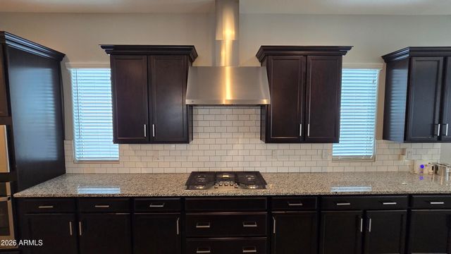 18351 W MERCER Lane, Surprise, AZ 85388
