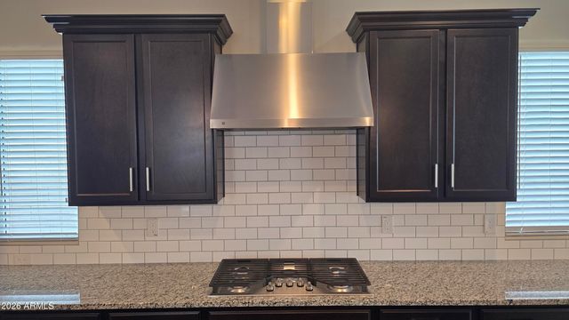 18351 W MERCER Lane, Surprise, AZ 85388