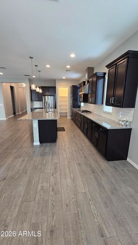 18351 W MERCER Lane, Surprise, AZ 85388