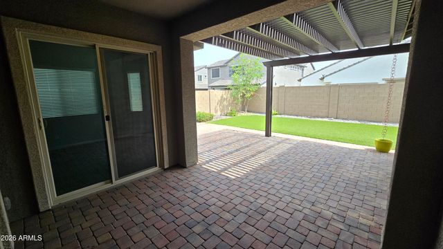 18351 W MERCER Lane, Surprise, AZ 85388