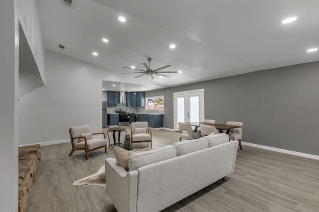 6217 Alta Oaks Drive, Garland, TX 75043