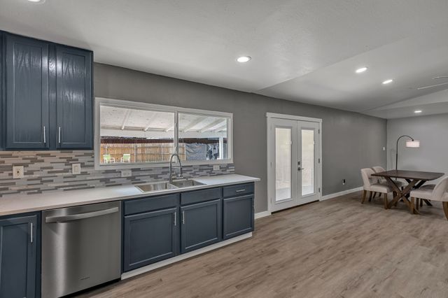 6217 Alta Oaks Drive, Garland, TX 75043