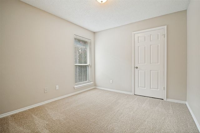 9006 Greenwood Trail, Rowlett, TX 75088