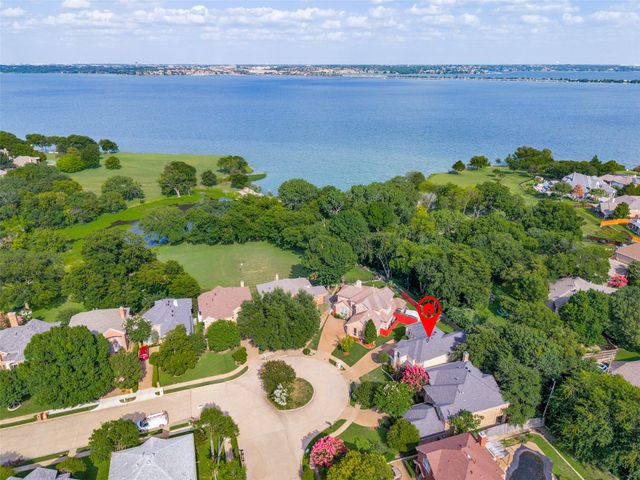 9006 Greenwood Trail, Rowlett, TX 75088