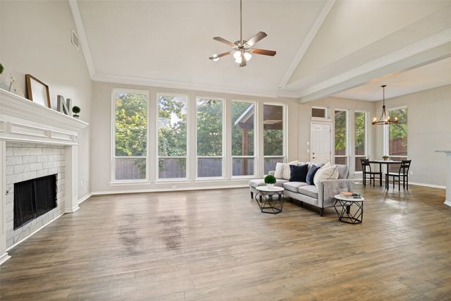 9006 Greenwood Trail, Rowlett, TX 75088
