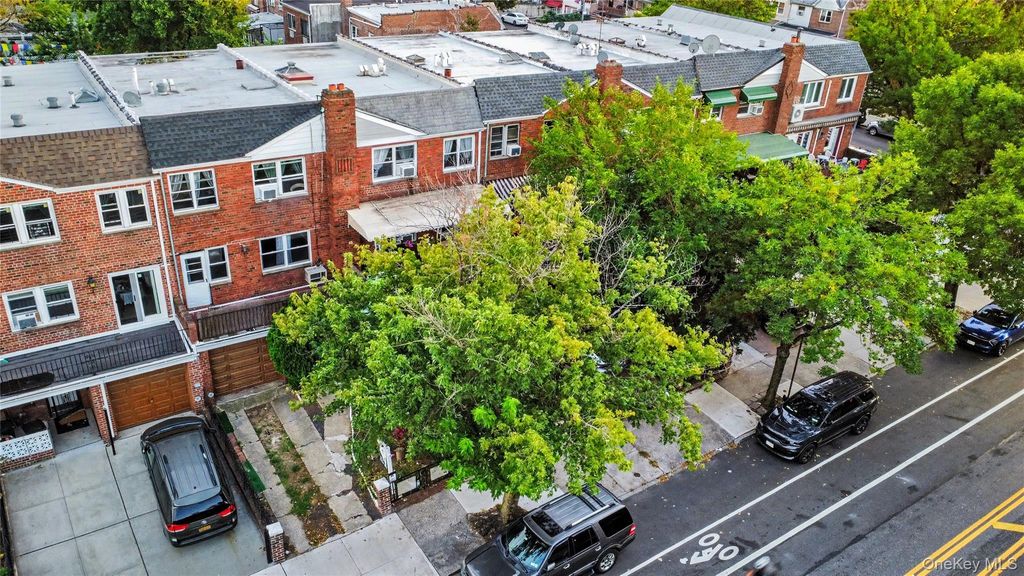 69-12 31st Avenue, Woodside, NY 11377 — photo 3