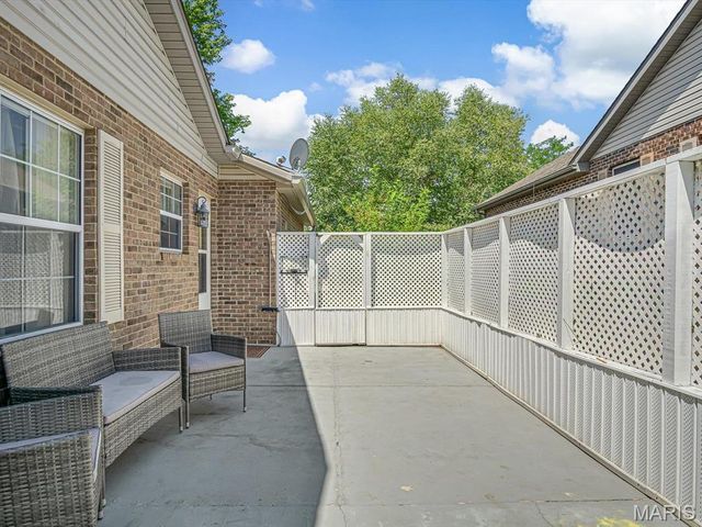 344 Westline Court, Shiloh, IL 62221