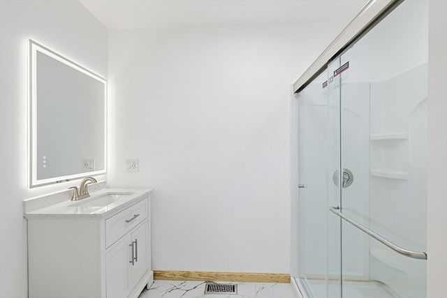 3 Robert St, Attleboro, MA 02703