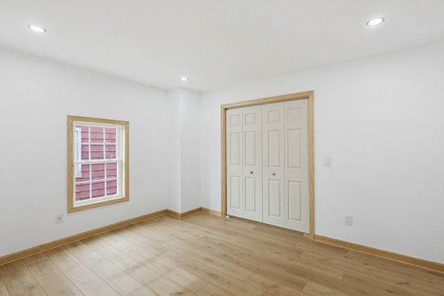 3 Robert St, Attleboro, MA 02703