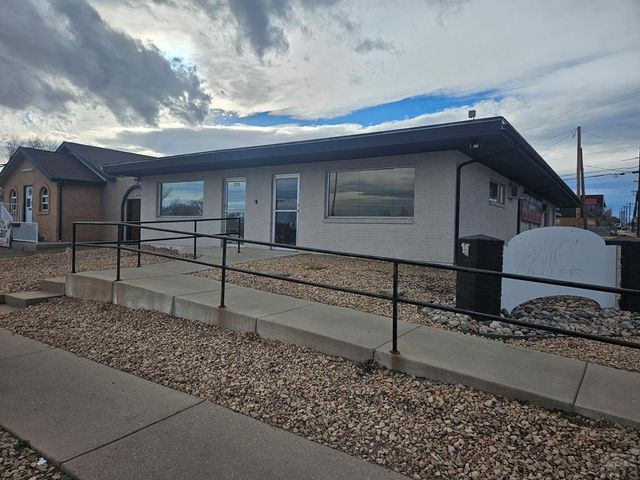2729-31 N Elizabeth St, Pueblo, CO 81003