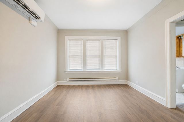 8001 S Maryland Avenue, Chicago, IL 60619