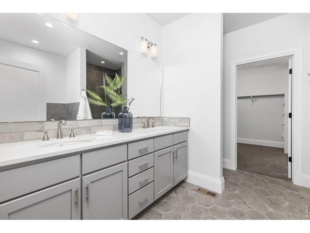 5700 W 2nd St Rd, Greeley, CO 80634