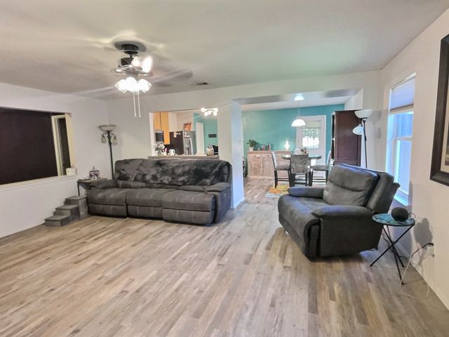 13621 Ponderosa Ranch Road, Fort Worth, TX 76262