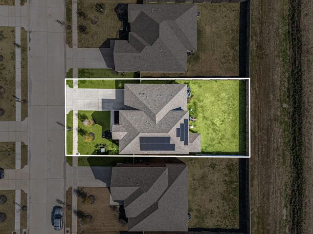 13721 Gaff Rig Drive, Texas City, TX 77510