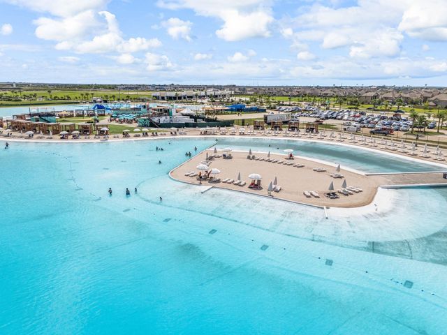 13721 Gaff Rig Drive, Texas City, TX 77510