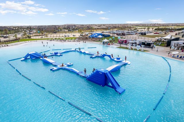 13721 Gaff Rig Drive, Texas City, TX 77510