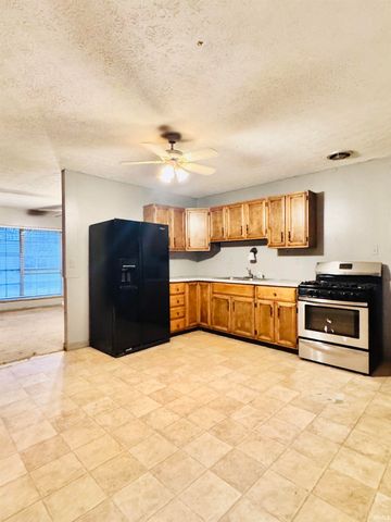 520 Beechwood Drive, Monticello, IN 47960