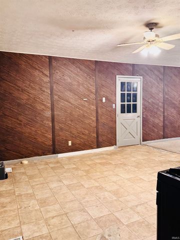 520 Beechwood Drive, Monticello, IN 47960