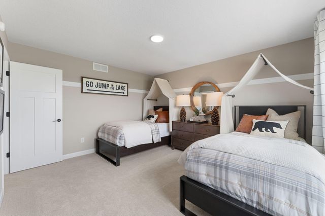 12475 Holden Way, Rogers, MN 55374