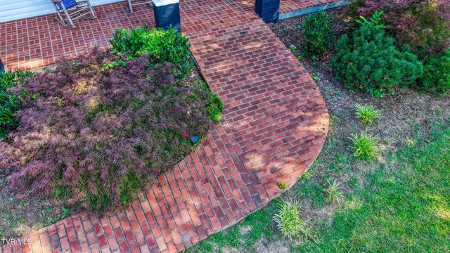 812 East Main Street, Rogersville, TN 37857