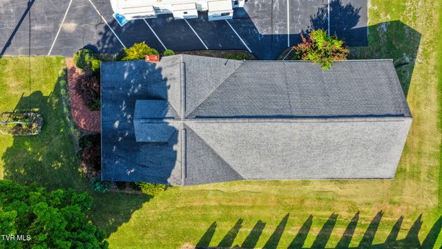 812 East Main Street, Rogersville, TN 37857