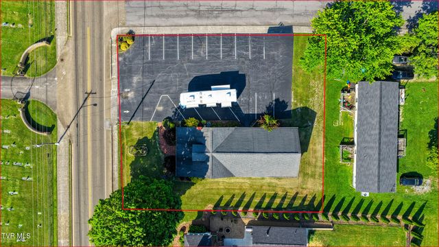 812 East Main Street, Rogersville, TN 37857