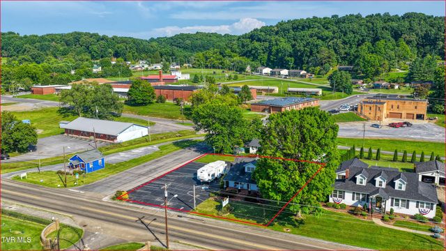 812 East Main Street, Rogersville, TN 37857