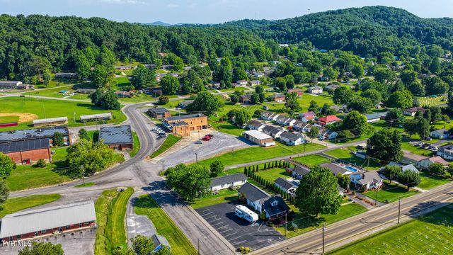 812 East Main Street, Rogersville, TN 37857