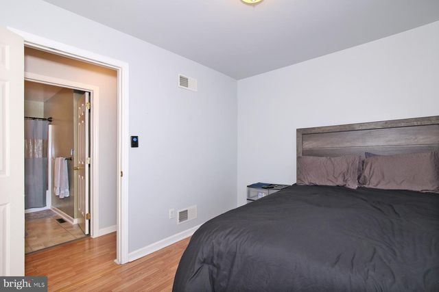 81 E BROOKFIELD, Lebanon, PA 17046