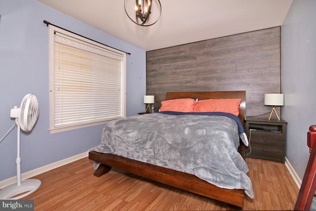 81 E BROOKFIELD, Lebanon, PA 17046