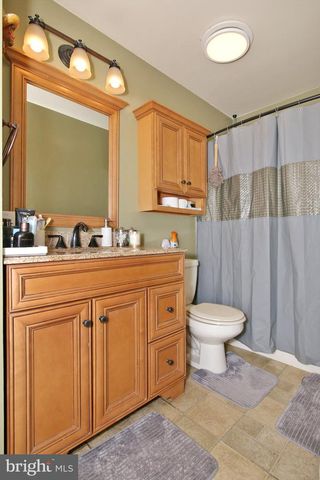 81 E BROOKFIELD, Lebanon, PA 17046