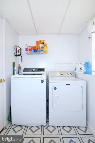 81 E BROOKFIELD, Lebanon, PA 17046