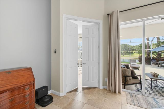 8312 Tobago Lane, Wellington, FL 33414