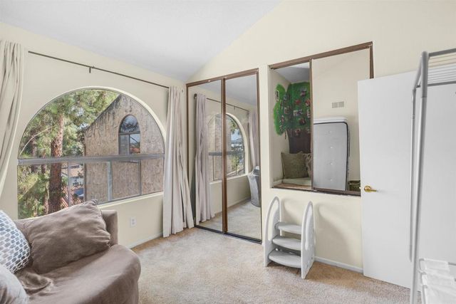 7940 University Avenue 22, La Mesa, CA 91942