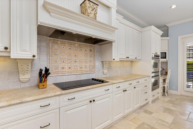 307 Everglade Avenue, Palm Beach, FL 33480