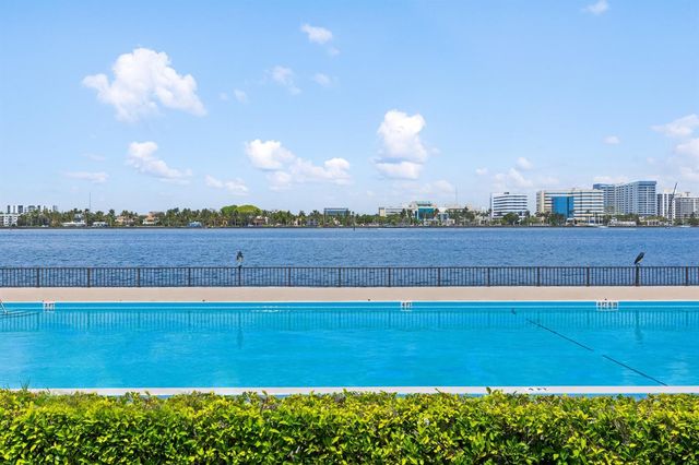 307 Everglade Avenue, Palm Beach, FL 33480