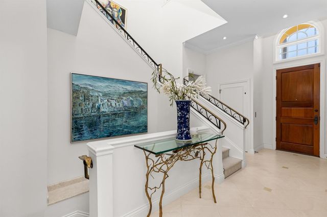 307 Everglade Avenue, Palm Beach, FL 33480