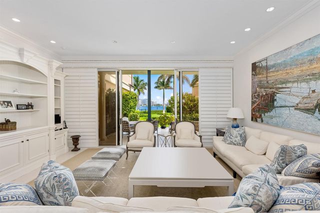 307 Everglade Avenue, Palm Beach, FL 33480