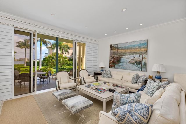 307 Everglade Avenue, Palm Beach, FL 33480