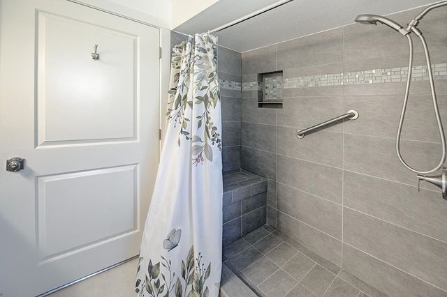 1708 Oakmont Dr 1, Walnut Creek, CA 94595