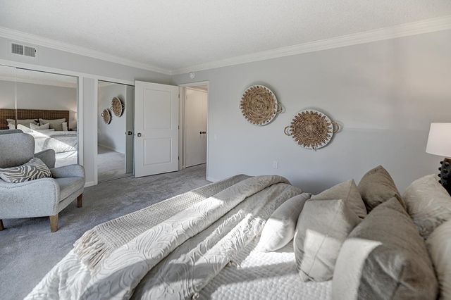 1708 Oakmont Dr 1, Walnut Creek, CA 94595