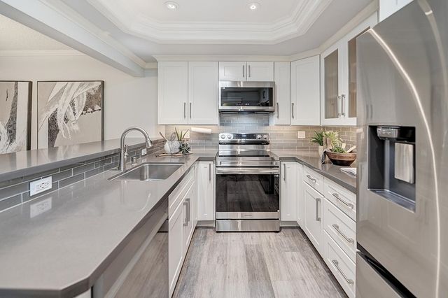 1708 Oakmont Dr 1, Walnut Creek, CA 94595